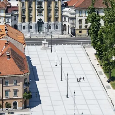 Nočitev z zajtrkom Urban Homy 4*