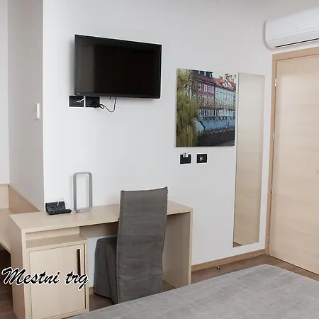Urban Homy 4* ليوبليانا